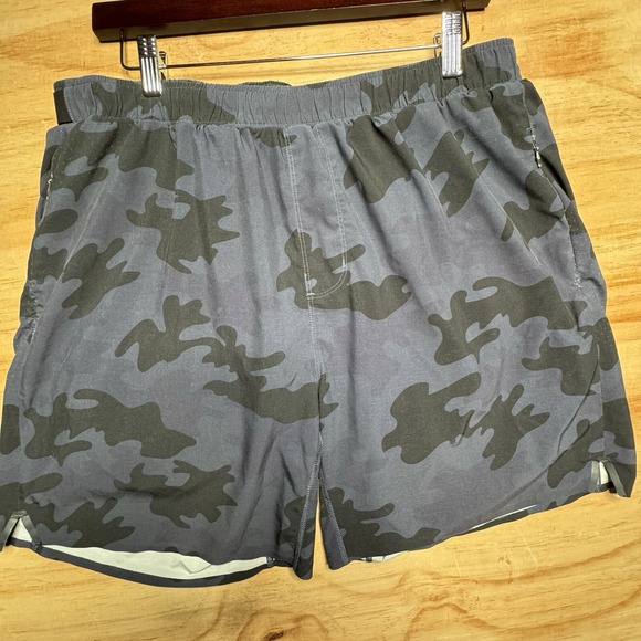 Rhone Shorts‎ Mens Size Large Blue Camo Lined Athletic Gym Workout Stretch 7" - Picture 7 of 7